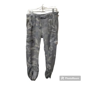 Camo Pants by deep l.a.